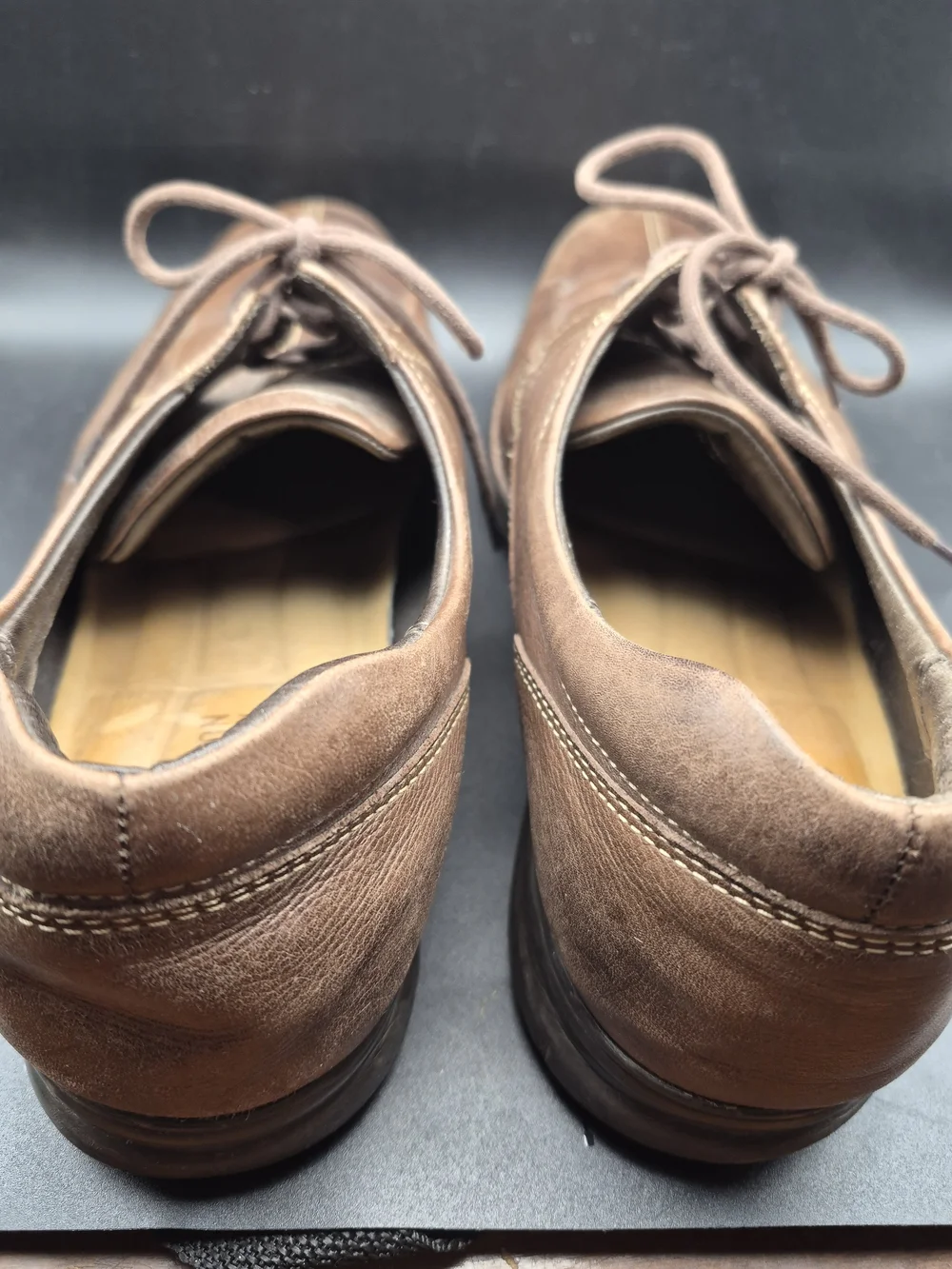 Johnston & Murphy Brown Leather Casual Lace-Up Oxfords